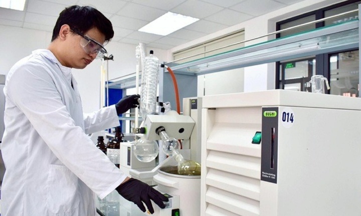 Bộ GD&ĐT đề xuất điều chỉnh quy định về việc công dân Việt Nam ra nước ngoài học tập