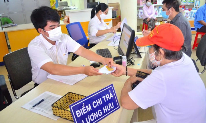 Tin vui: Người đủ tuổi nghỉ hưu, nhưng chưa đủ 15 năm đóng BHXH, làm ngay điều này để hưởng lương hưu