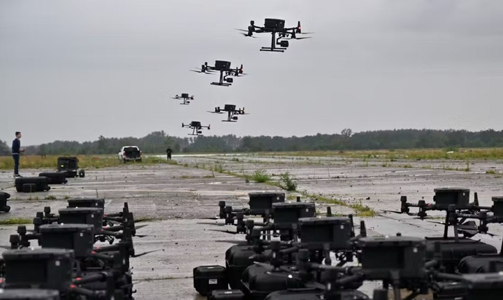 Thủ đô Moscow bị tấn công bằng UAV, Ukraine thổi bùng thêm lửa chiến giữa lúc 