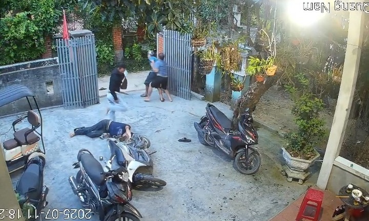 Vụ án mạng ở Huế: Tiết lộ danh tính nghi phạm lao xuống sông Hương tự vẫn