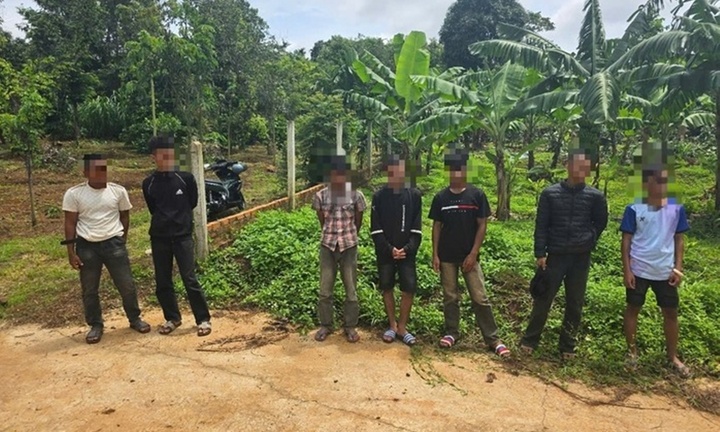 Khởi tố 5 thanh, thiếu niên dàn cảnh cướp điện thoại để lấy tiền mua bia ăn nhậu