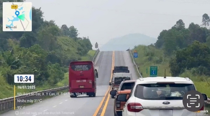 Xử phạt tài xế ô tô khách lấn làn, 