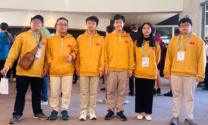 Danh tính 2 nam sinh Nghệ An, Hà Tĩnh giành Huy chương Vàng Olympic Toán quốc tế 2025