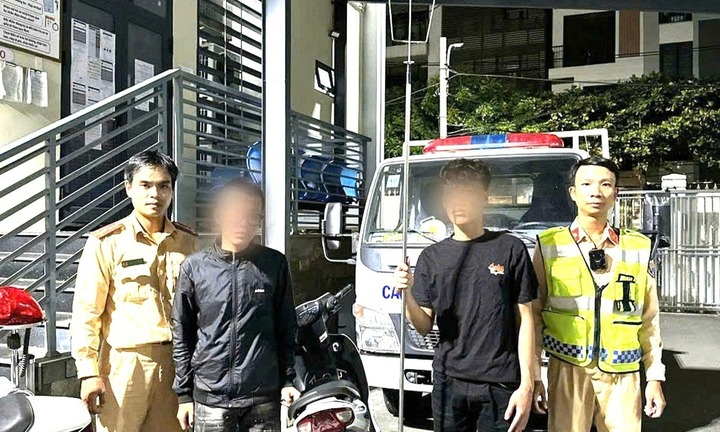 Ngăn chặn kịp thời 2 thiếu niên ngổ ngáo cầm ba chĩa đi