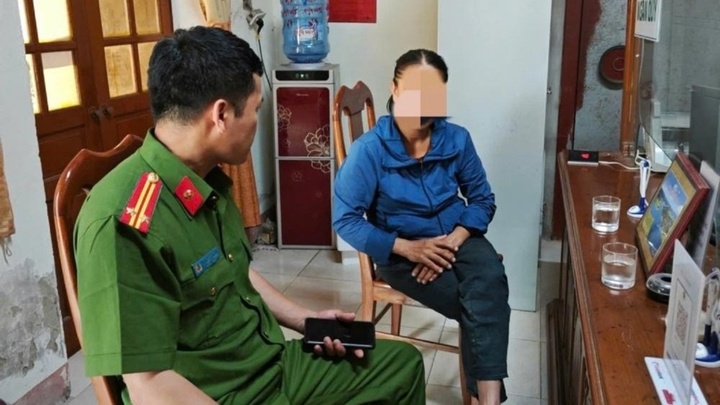 Người phụ nữ suýt mất tiền lần nữa vì nhờ 