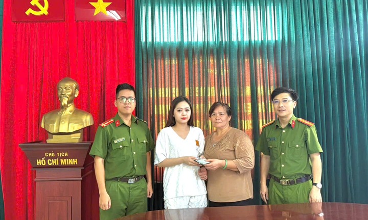 Tin thời sự hôm nay (28/7): Cô gái trẻ trả lại 45 triệu đồng cho người đánh rơi