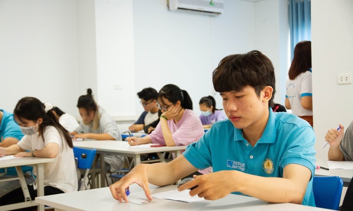 Học phí dự kiến của Học viện Tài chính năm học 2025-2026, thấp nhất 20 triệu đồng/năm