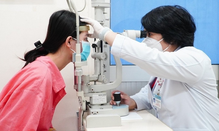 Bi hài hậu vận thẩm mỹ: Phút kinh hoàng của thiếu nữ 17 tuổi sau mũi tiêm filler định mệnh tại spa cắt tóc