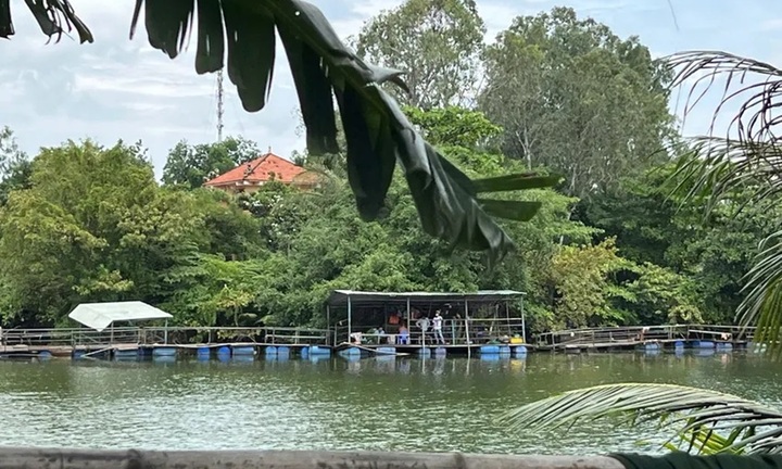 Vụ đôi nam nữ là sinh viên tử vong trong căn phòng khóa trái ở TP.HCM: Nhân chứng tiết lộ gì?