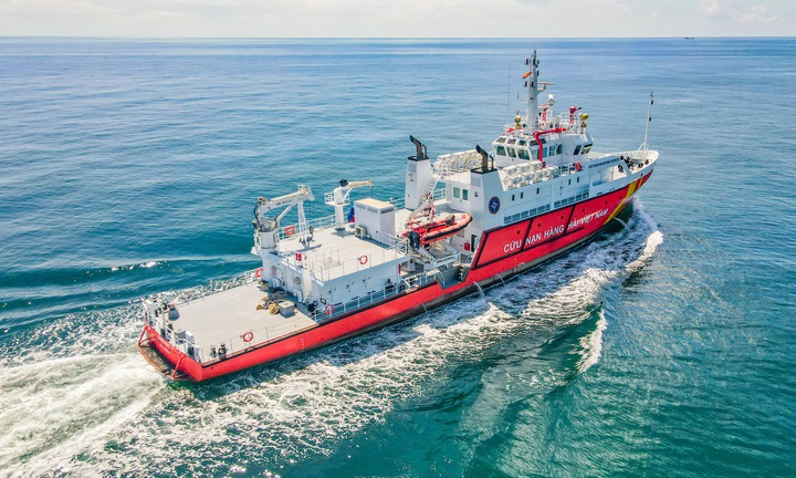 6 tháng đầu năm 2025, hơn 460 người gặp nạn trên biển được cứu sống