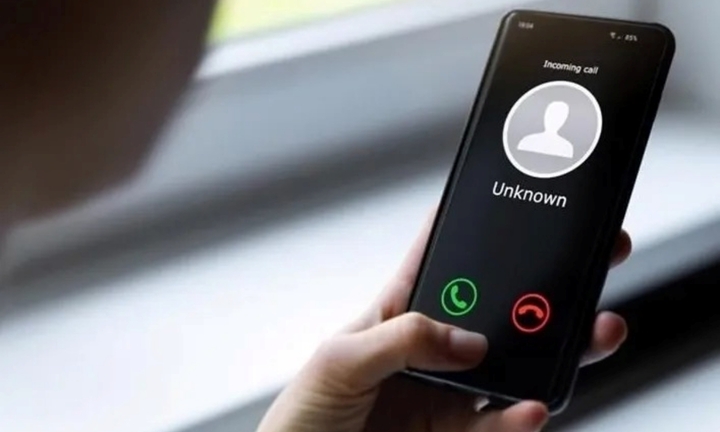 Tìm thấy nữ sinh 18 tuổi mang lợn đất rời khỏi nhà, gia đình gọi không nghe máy