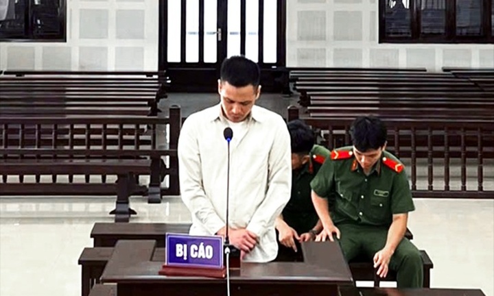 Mua thiết bị để làm 421 triệu đồng tiền giả, nam thanh niên lĩnh 13 năm tù 