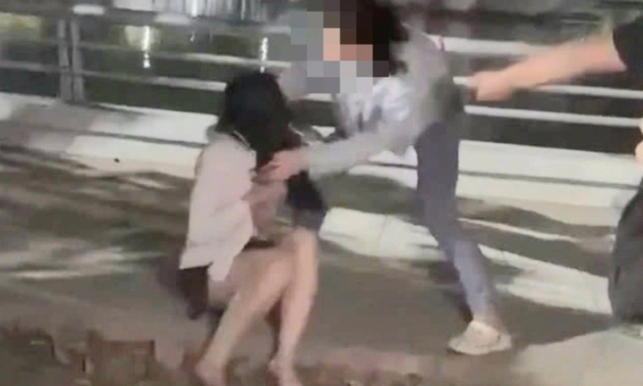 Đánh ghen nhầm người gây thương tích 26%, Phan Thị Quế Chi cùng nhóm bạn bị truy tố tội giết người