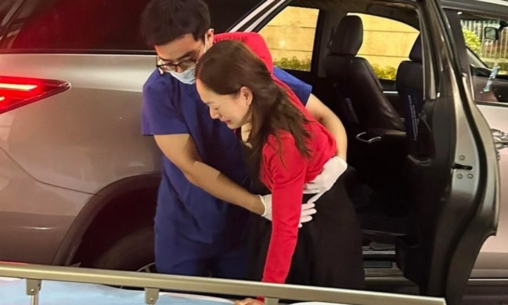 Xôn xao hình ảnh diễn viên Lan Phương mệt nhọc, nhập viện cùng tình trạng sức khoẻ xuống dốc