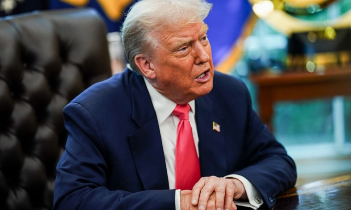 Tổng thống Trump thẳng tay