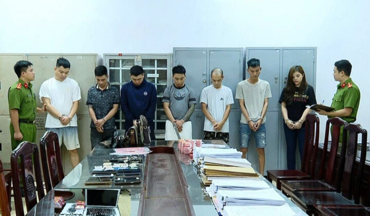 Bắt Cao Thị Quyên và Trần Hồng Quân cầm đầu đường dây 