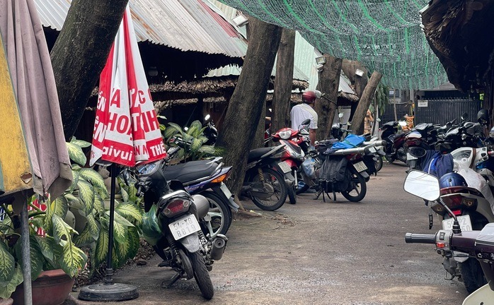 Vụ người đàn ông đốt phòng trọ người yêu cũ, cướp xe máy: Nhân chứng tiết lộ gì?