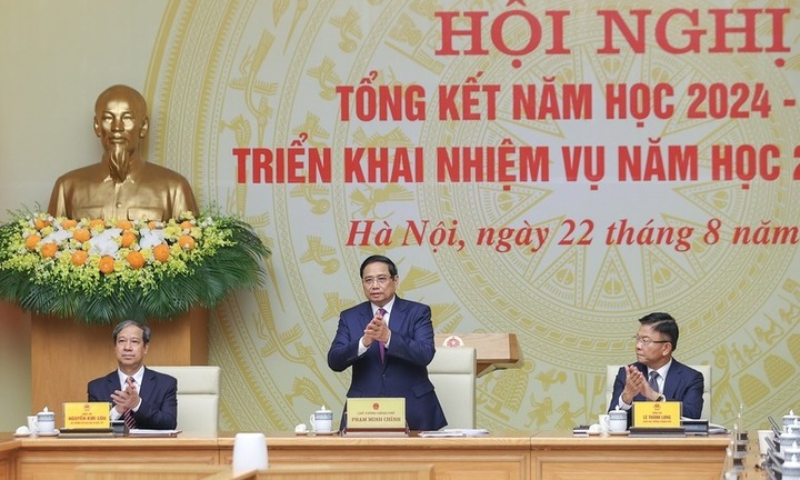 Thủ tướng chủ trì Hội nghị tổng kết năm học 2024-2025, triển khai nhiệm vụ năm học 2025-2026