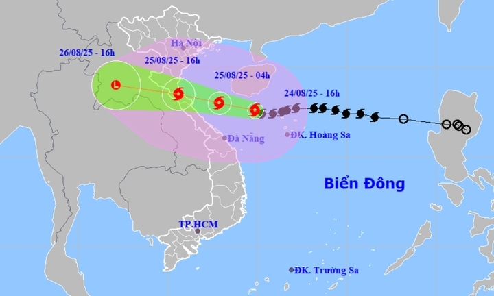Bão số 5 mạnh lên cấp 14, giật cấp 17, cách Quảng Trị 360km