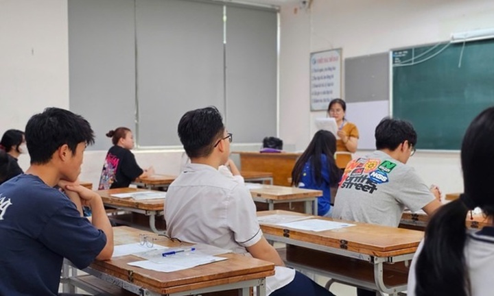  Điểm chuẩn 2025 