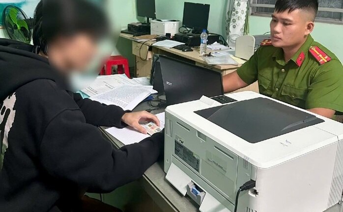 Giải cứu thêm một thanh niên bị 