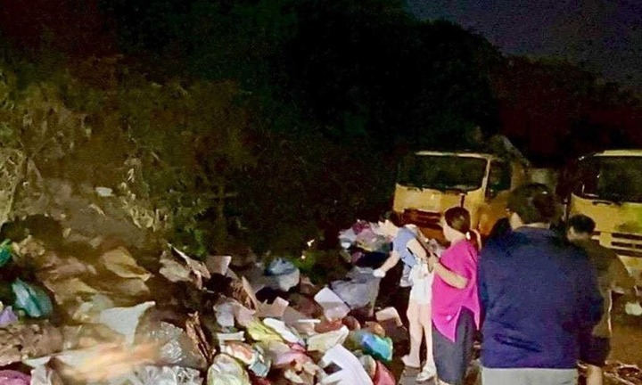 Lỡ tay vứt nhầm