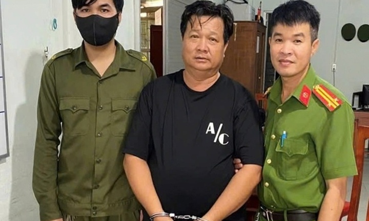 Bắt đối tượng truy nã Lê Châu Văn