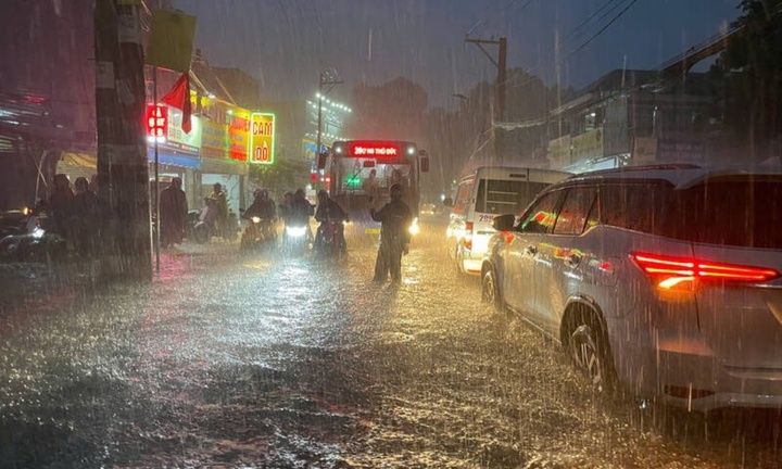 Tin tức dự báo thời tiết hôm nay (31/8): Miền Trung mưa lớn