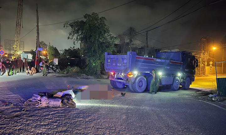 Hiện trường vụ tai nạn ở TP.HCM, 2 mẹ con tử vong thương tâm