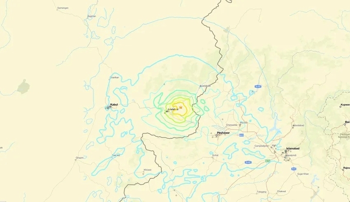 Động đất mạnh ở Afghanistan, hàng trăm người có thể đã thiệt mạng