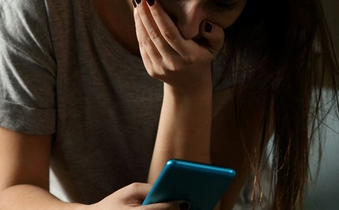 Bị nghi ngờ sát hại chồng suốt 7 năm, người phụ nữ chết lặng khi biết chồng trốn đi lấy vợ mới