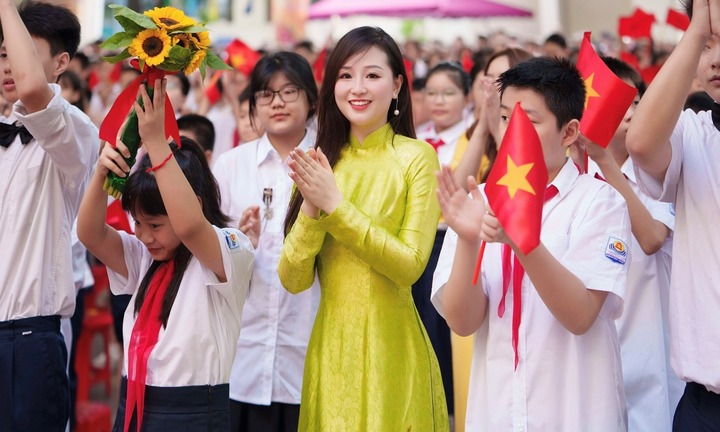 Thời tiết dịp khai giảng năm học 2025-2026: Hà Nội ngày nắng, TP.HCM chiều và đêm có lúc có mưa