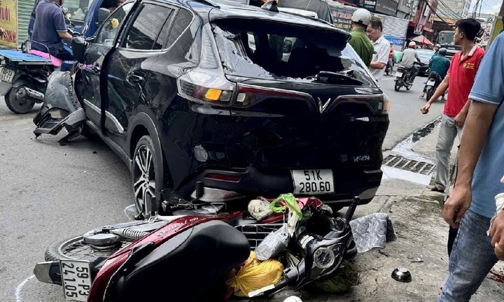 Tin tức tai nạn giao thông mới nhất ngày 5/9: Ô tô tông xe máy, hai người nhập viện