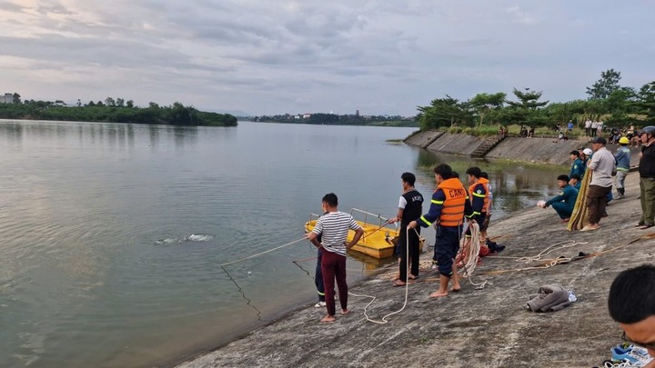 Cùng bạn ra hồ thủy lợi chơi, nam sinh lớp 8 ở Lâm Đồng đuối nước tử vong thương tâm