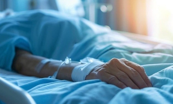 Ăn thịt thừa để trong tủ lạnh từ hôm trước, 1 người tử vong, 3 người nguy kịch tại Ấn Độ