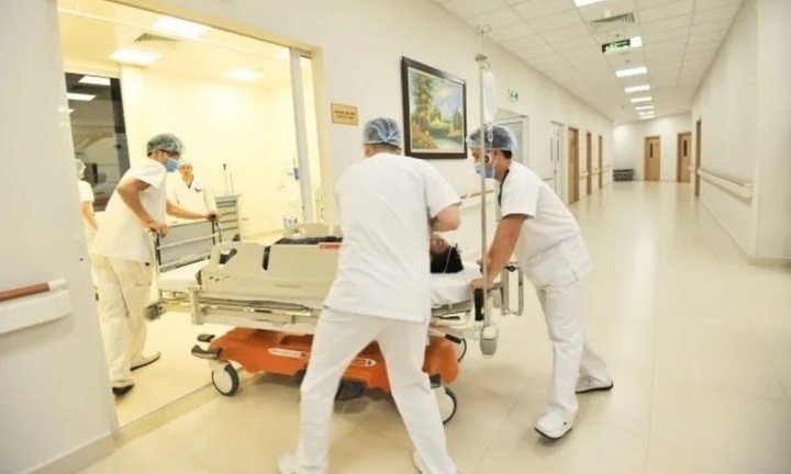 Tin tức đời sống 7/9: Đắp lá chữa đau lưng do bị ngã, người phụ nữ bị liệt 2 tuần