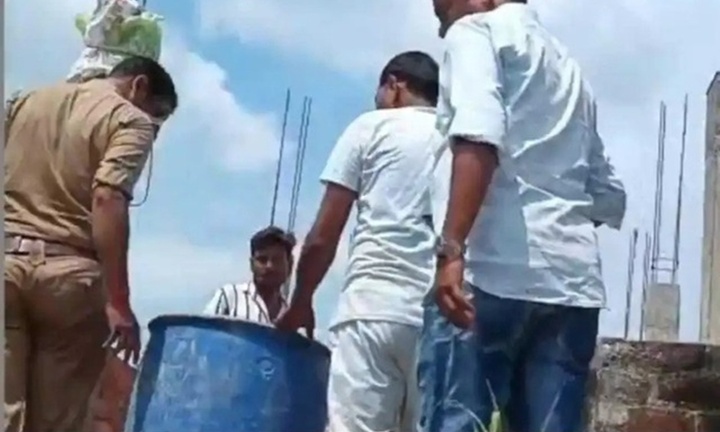 Clip: Bé trai 2 tháng tuổi tử vong thương tâm sau khi bị khỉ bắt cóc