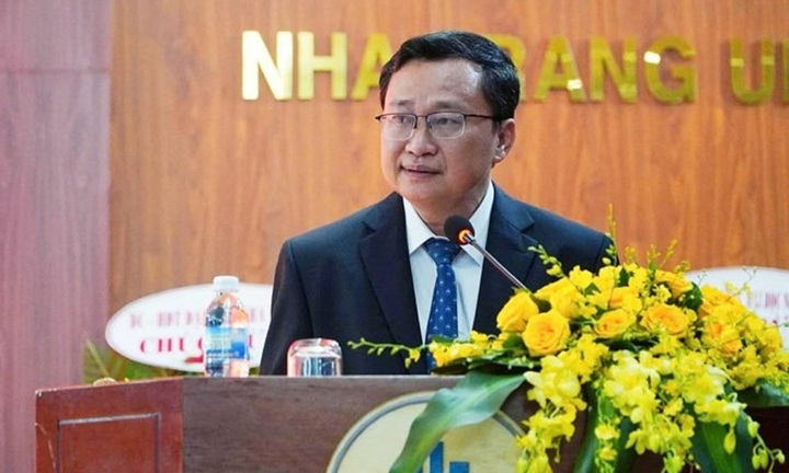 Tin tức giáo dục nổi bật 24h: Trường Đại học Nha Trang có tân Hiệu trưởng