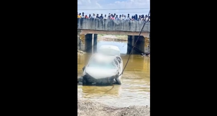 Ô tô mất lái lao xuống hầm ngập nước, 7 người trong hai gia đình thiệt mạng