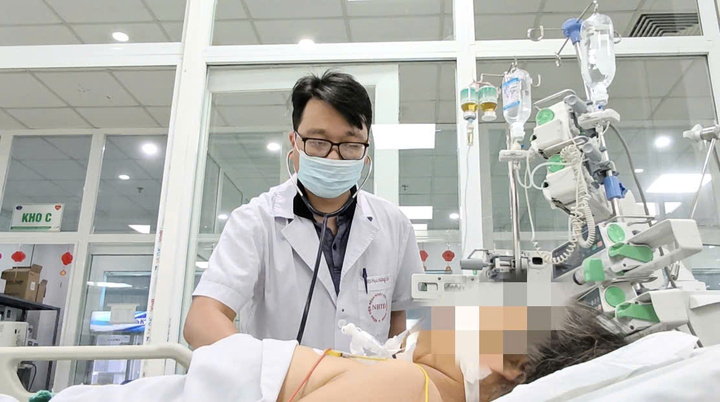 Suy đa tạng, đe dọa tính mạng vì sốt xuất huyết, có thanh niên chỉ 24 tuổi