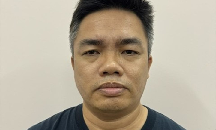 Bắt tạm giam Lê Trần Sơn