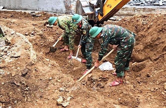 Đội tìm kiếm hài cốt liệt sĩ 584 tìm thấy 2 hài cốt liệt sĩ tại Trường Bồ Đề