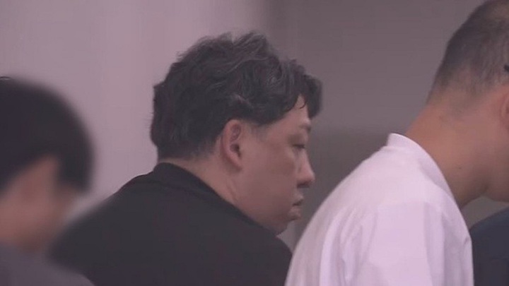 Sao nữ Nhật Bản bất ngờ tiết lộ việc bị xâm hại từ năm 15 tuổi, một CEO ngay lập tức bị bắt