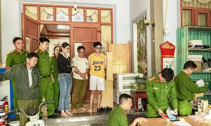 Giả danh thẩm phán để lừa đảo, 