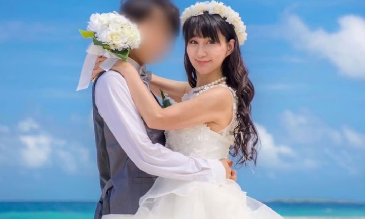 Người phụ nữ U70 tìm thấy hạnh phúc bên người chồng kém 32 tuổi, được gọi 