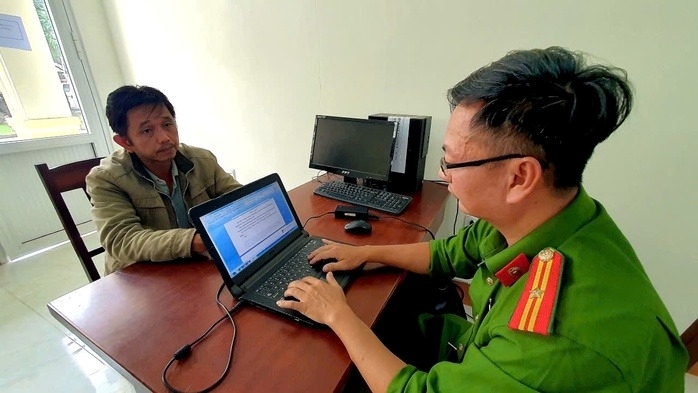 Bắt khẩn cấp tài xế xe tải gây tai nạn khiến 2 người thương vong rồi bỏ trốn