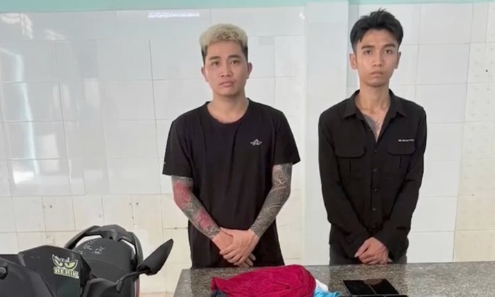 Bắt tạm giam 2 TikToker 