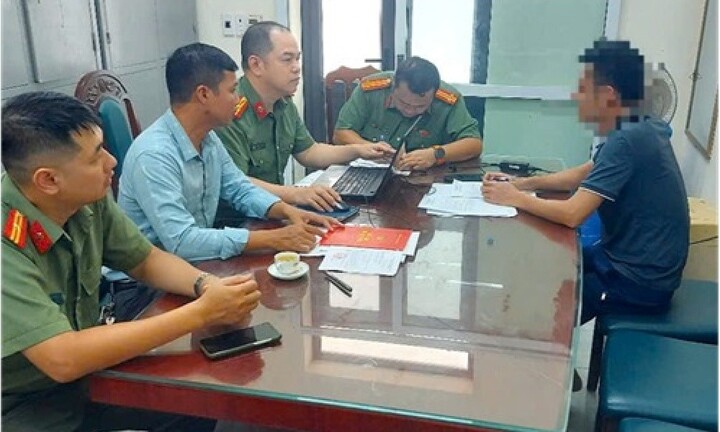  Hải Phòng: Người đàn ông bị xử phạt 7,5 triệu đồng do bình luận xuyên tạc, sai sự thật