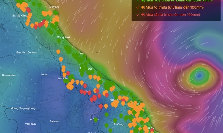 Thủ tướng yêu cầu 21 tỉnh ứng phó bão số 10 và tình trạng mưa lũ, sạt lở đất