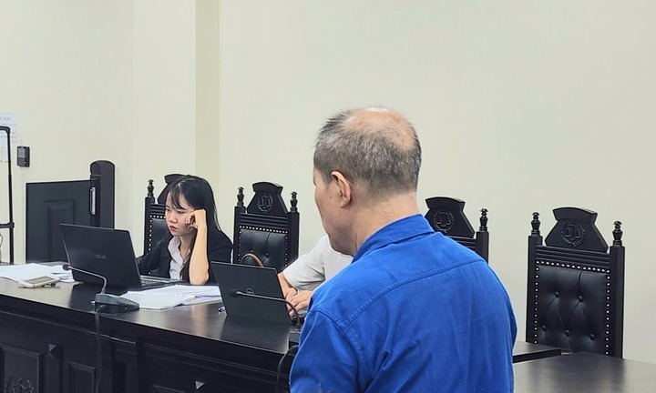 Vụ đầu độc vợ bằng bơm thuốc trừ sâu vào sữa ở Hà Nội: Người chồng khai gì?